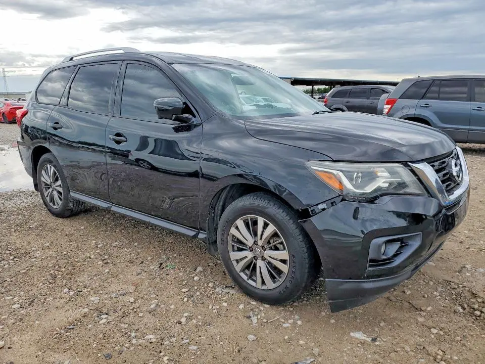 2018 NISSAN PATHFINDER SL  