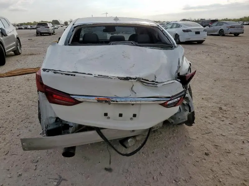 2018 INFINITI Q50 LUXE  