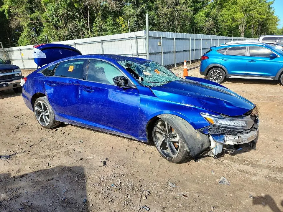 2022 HONDA ACCORD SPORT  