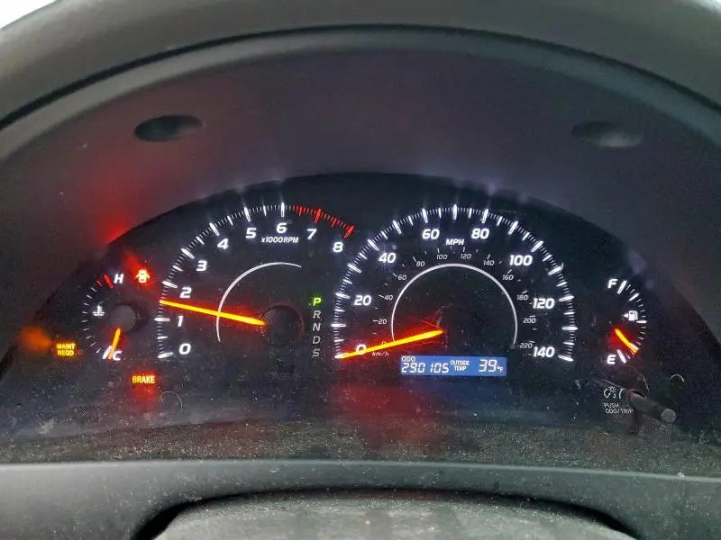 2011 TOYOTA CAMRY BASE  