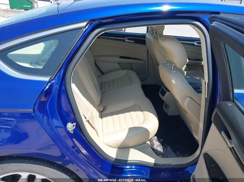 2015 FORD FUSION SE