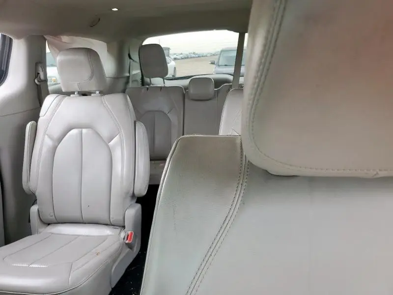 2021 CHRYSLER VOYAGER LXI  