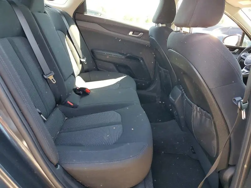 2024 KIA K5 LXS  