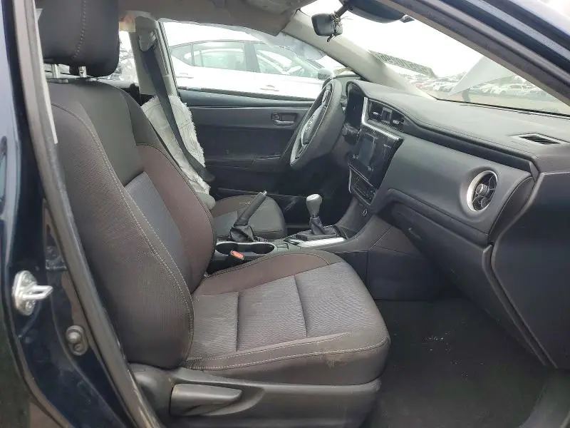 2017 TOYOTA COROLLA LE  