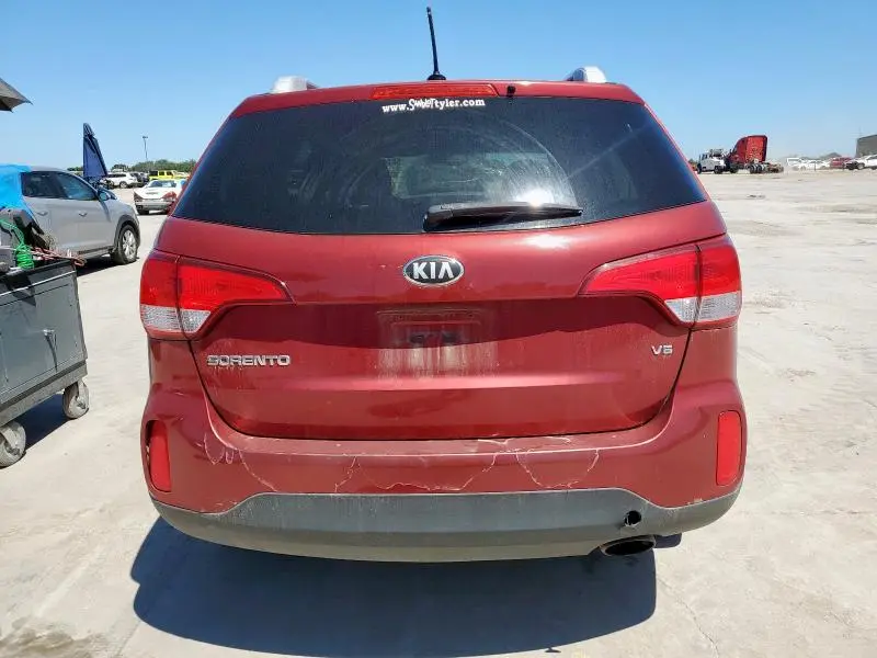2015 KIA SORENTO LX  