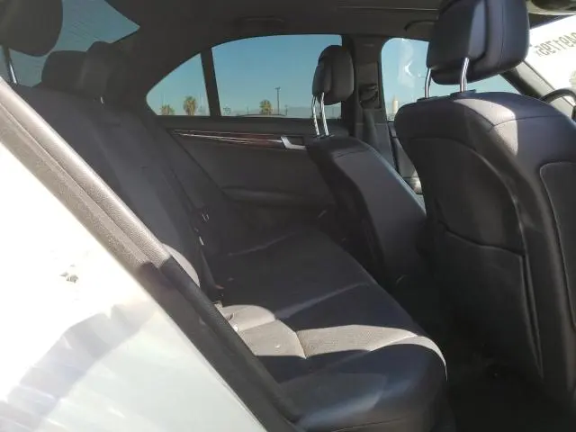 2012 MERCEDES-BENZ C 250  