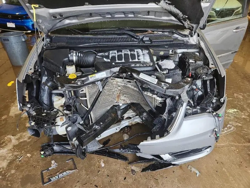 2015 CHRYSLER TOWN & COUNTRY TOURING  