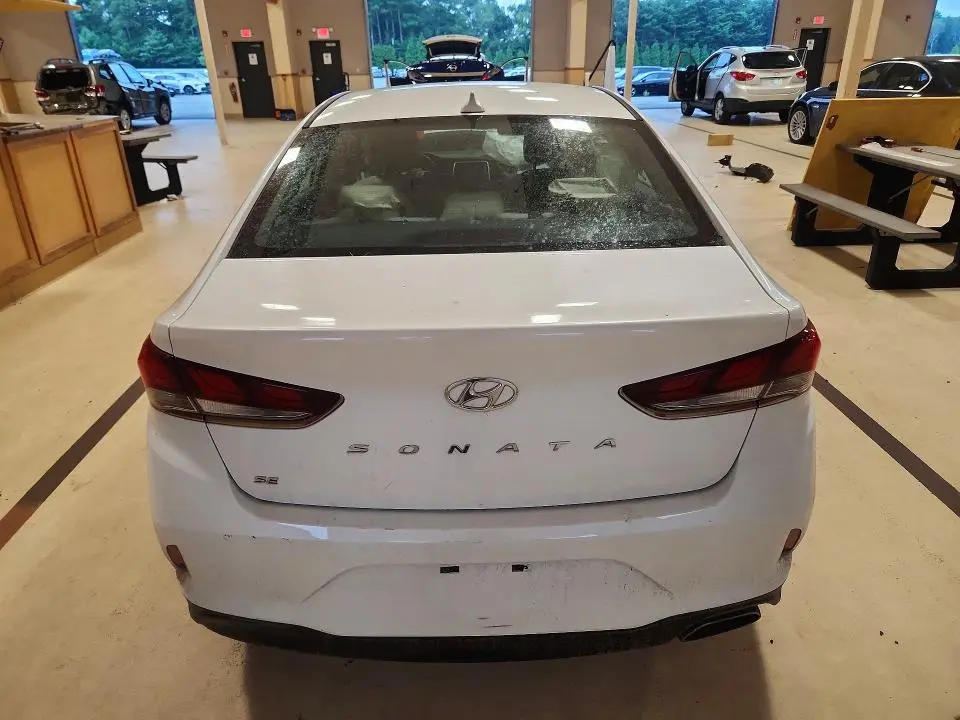 2019 HYUNDAI SONATA SE  