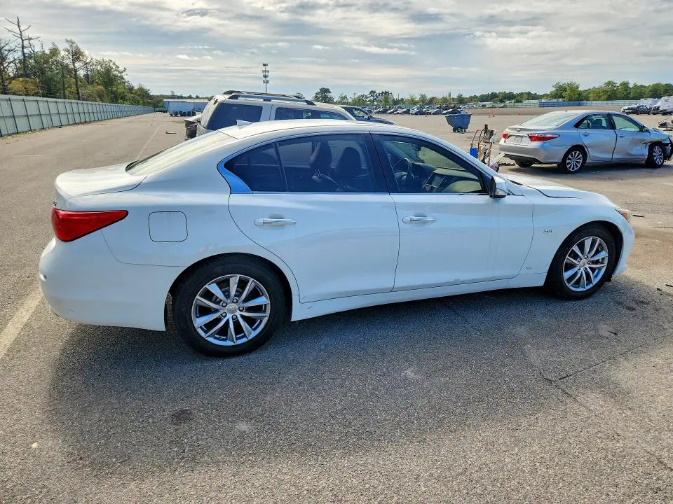 2017 INFINITI Q50 3.0T PREMIUM  