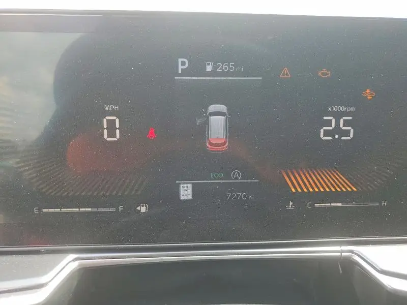 2025 KIA SORENTO LX  