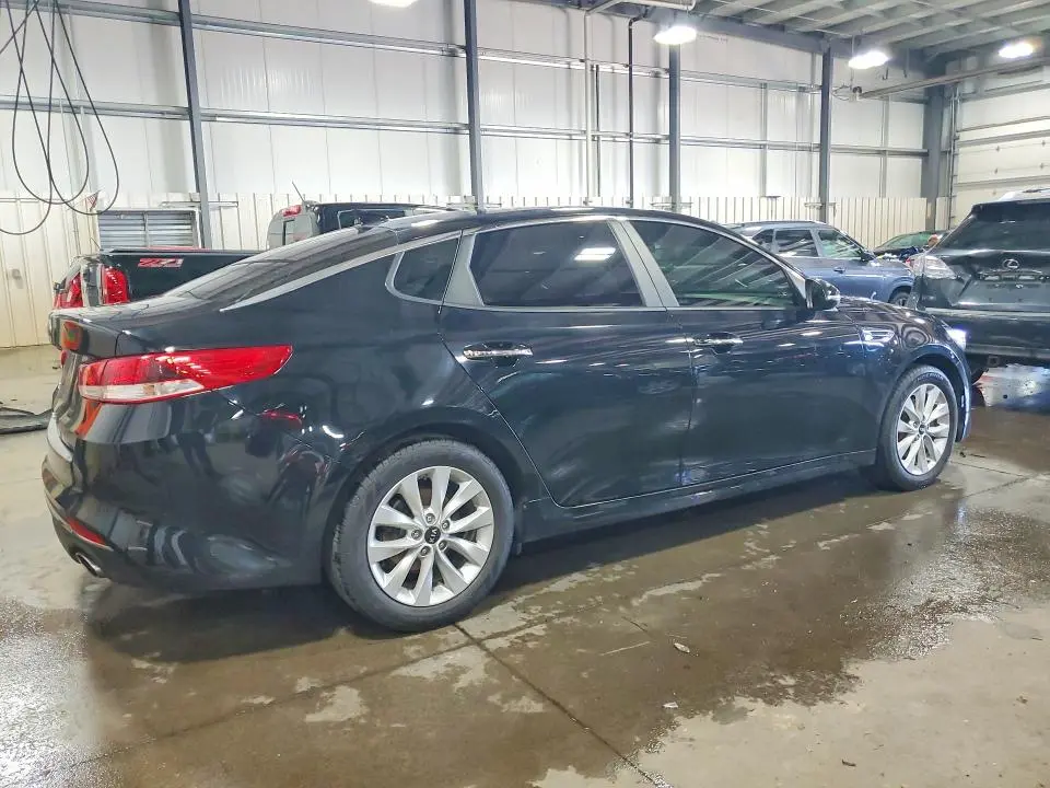 2017 KIA OPTIMA LX  