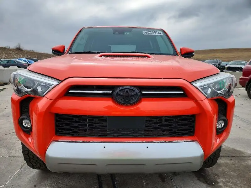 2024 TOYOTA 4RUNNER SR5 PREMIUM  