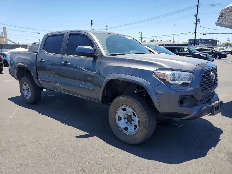 2017 TOYOTA TACOMA SR5 V6  