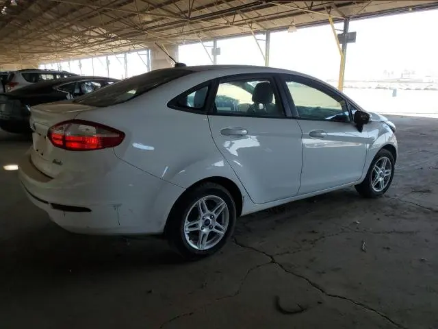 2018 FORD FIESTA SE  