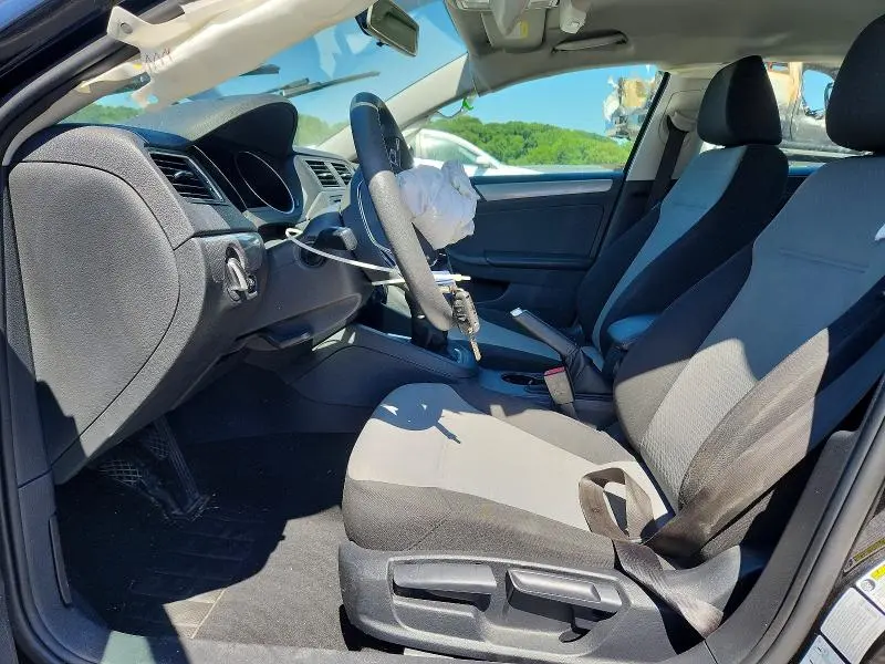 2017 VOLKSWAGEN JETTA S  