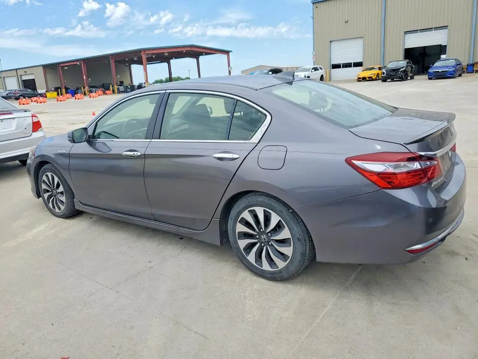 2017 HONDA ACCORD TOURING HYBRID  