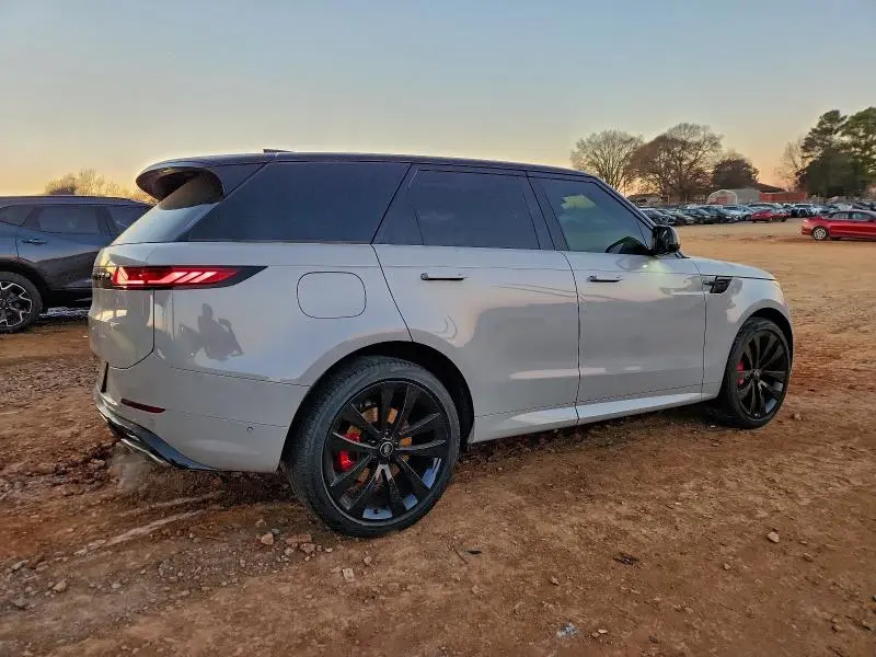 2024 LAND ROVER RANGE ROVER SPORT DYNAMIC SE  