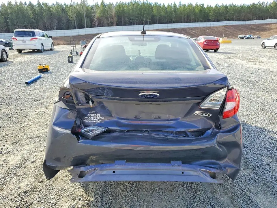 2013 FORD FIESTA SE  