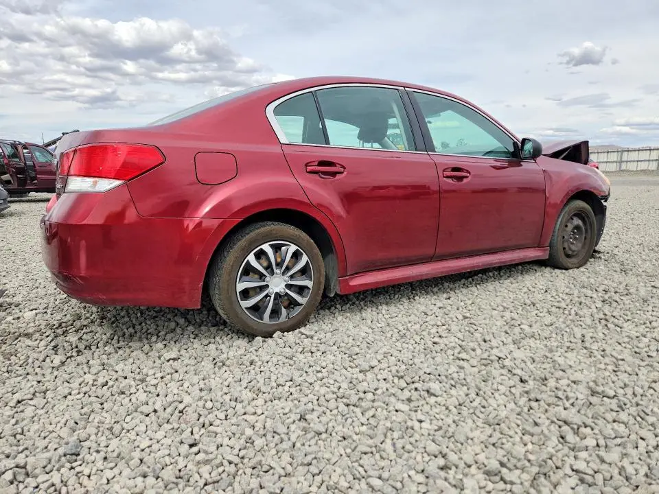 2010 SUBARU LEGACY 2.5I  