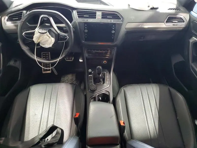2022 VOLKSWAGEN TIGUAN SE R-LINE BLACK  