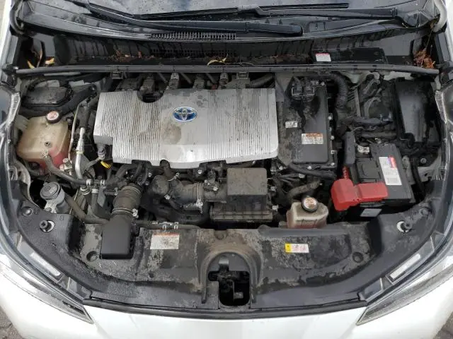 2019 TOYOTA PRIUS   