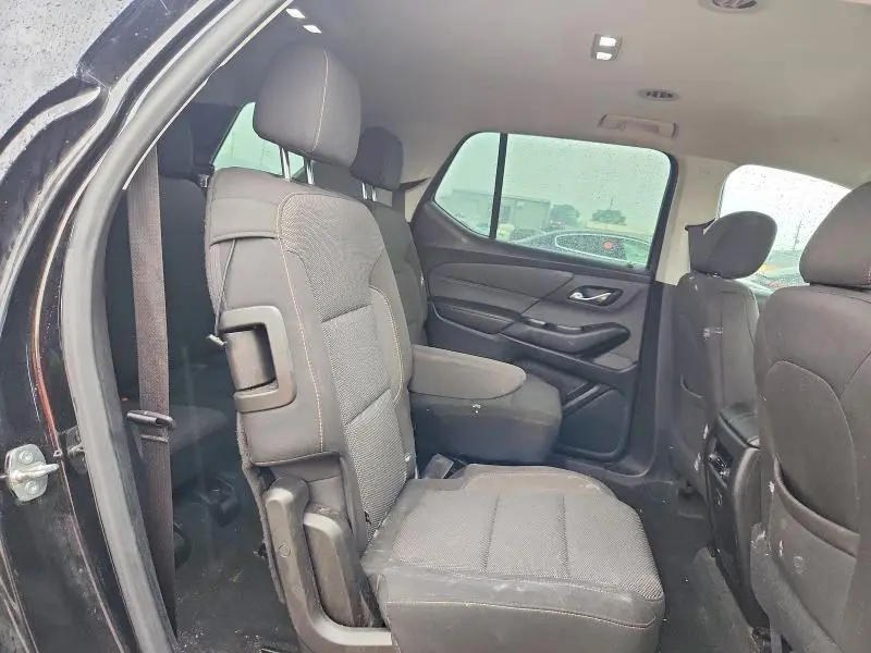 2020 CHEVROLET TRAVERSE LT  