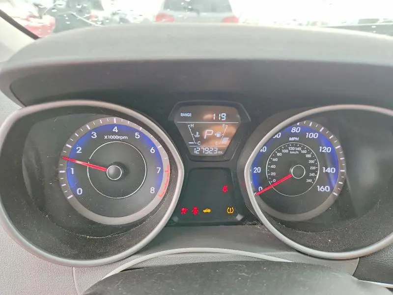 2016 HYUNDAI ELANTRA LIMITED  
