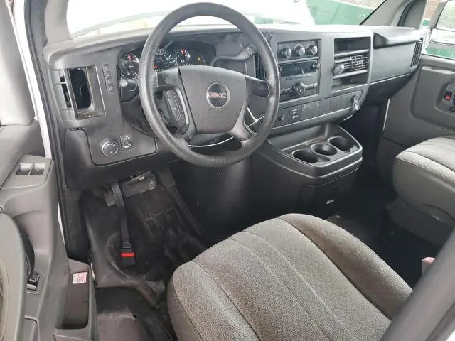 2014 GMC SAVANA G2500  