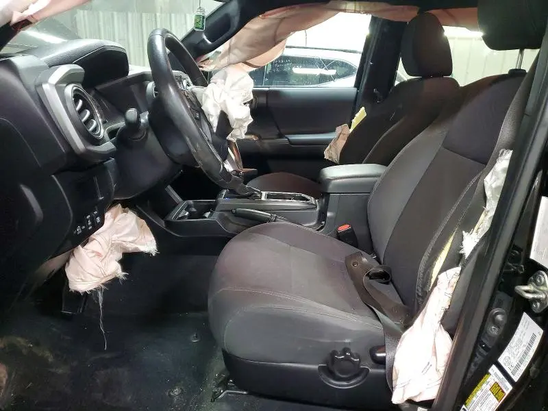 2017 TOYOTA TACOMA SR V6  