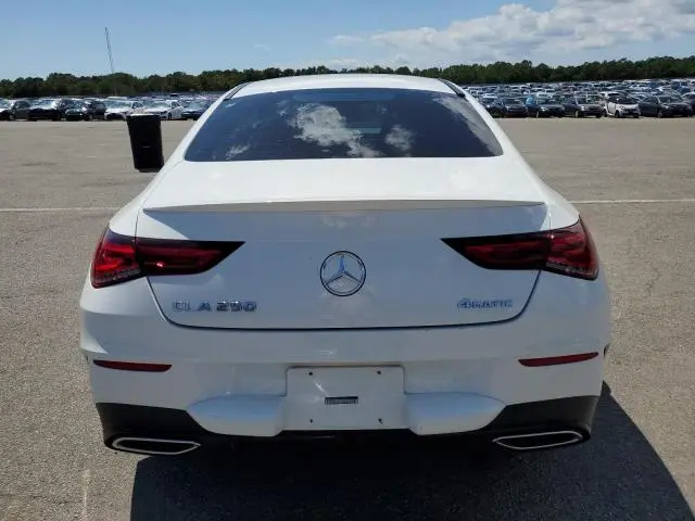 2022 MERCEDES-BENZ CLA 250 4MATIC  