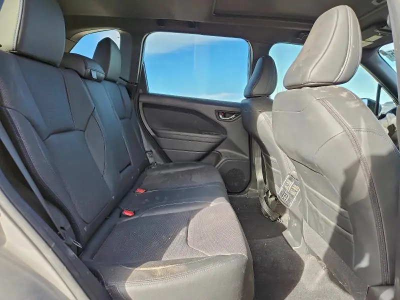 2025 SUBARU FORESTER LIMITED  