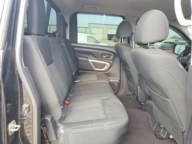 2017 NISSAN TITAN S  