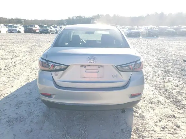 2017 TOYOTA YARIS IA   