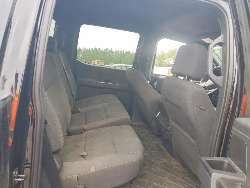 2024 FORD F150 XLT  