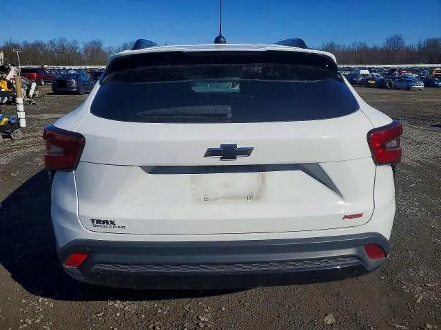 2025 CHEVROLET TRAX 2RS  