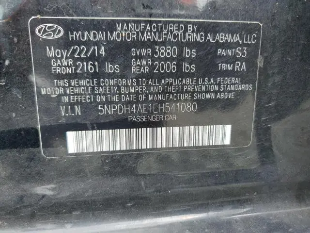 2014 HYUNDAI ELANTRA SE  