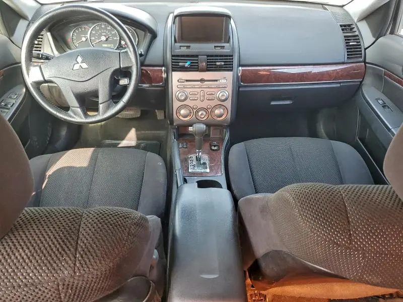 2012 MITSUBISHI GALANT ES  