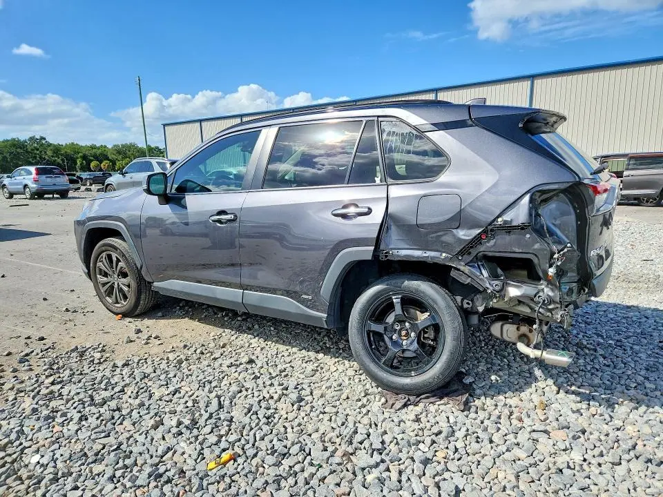 2022 TOYOTA RAV4 LIMITED  