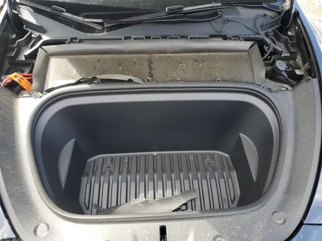 2025 TESLA MODEL Y   