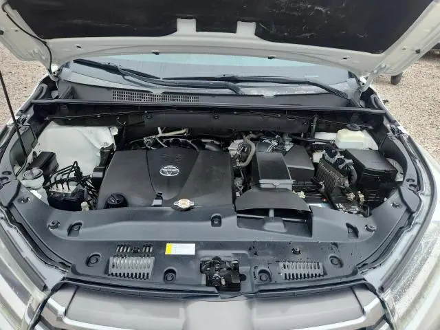 2019 TOYOTA HIGHLANDER LIMITED  