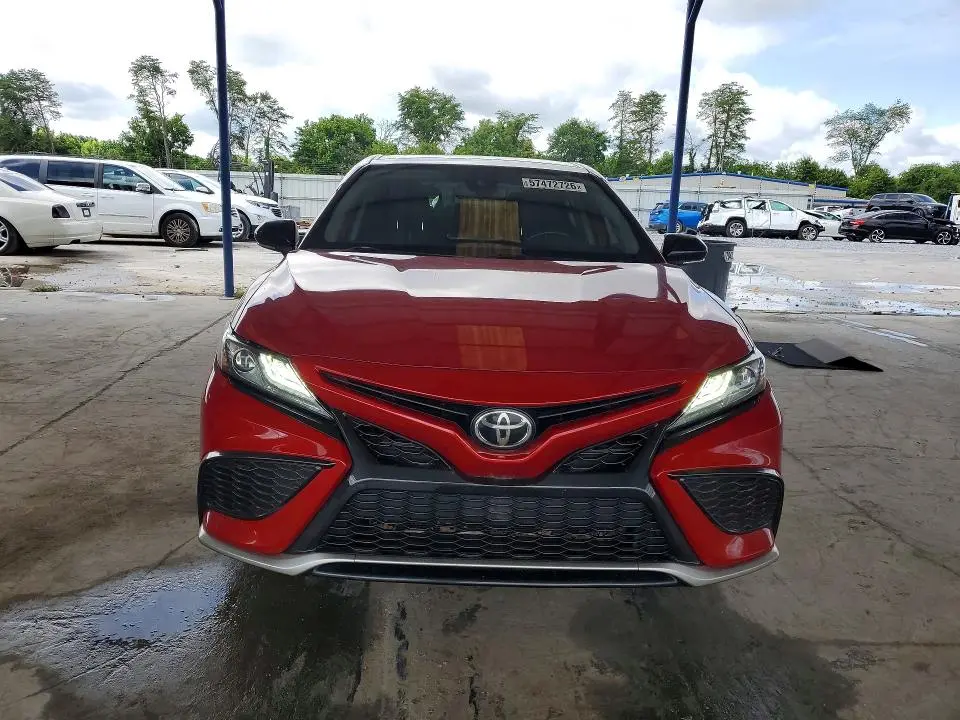 2021 TOYOTA CAMRY XSE  