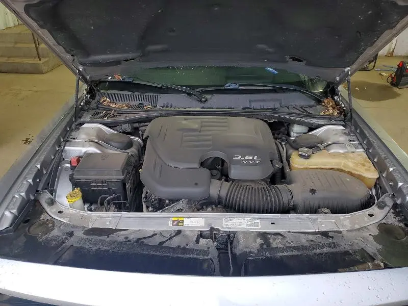 2013 DODGE CHALLENGER SXT  