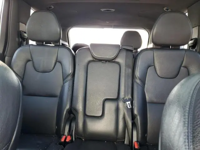 2017 VOLVO XC90 T6