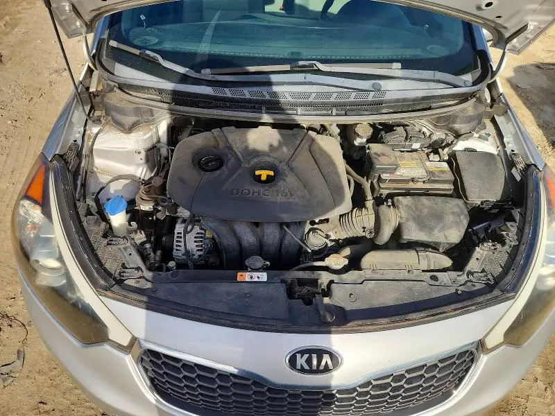 2015 KIA FORTE LX  