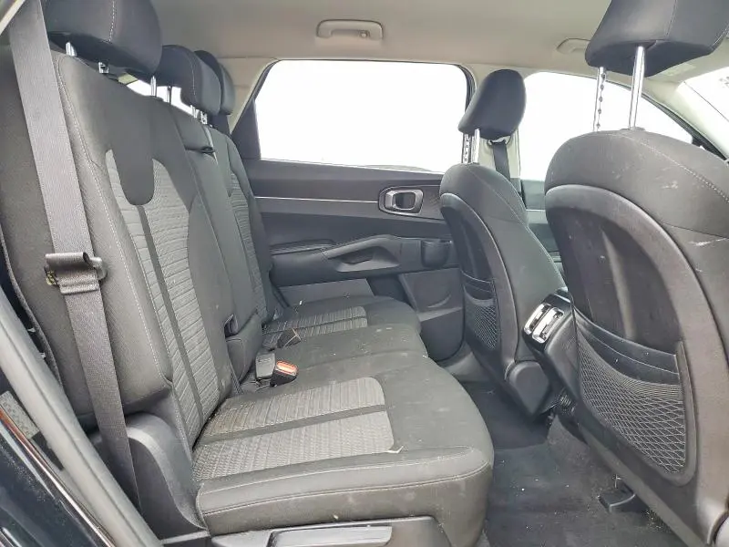 2021 KIA SORENTO LX  