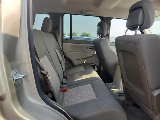 2010 JEEP LIBERTY SPORT  
