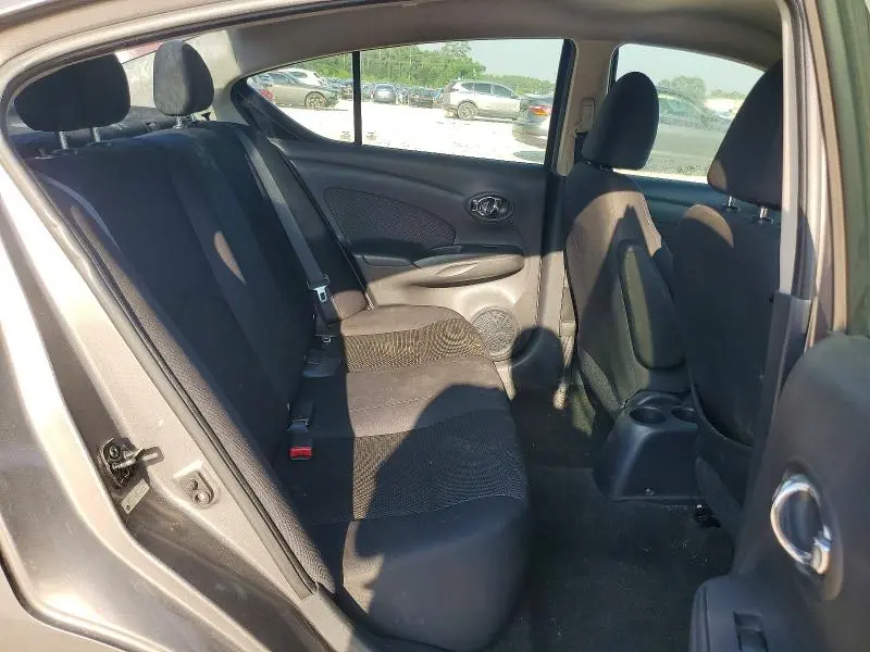 2013 NISSAN VERSA 1.6 S  