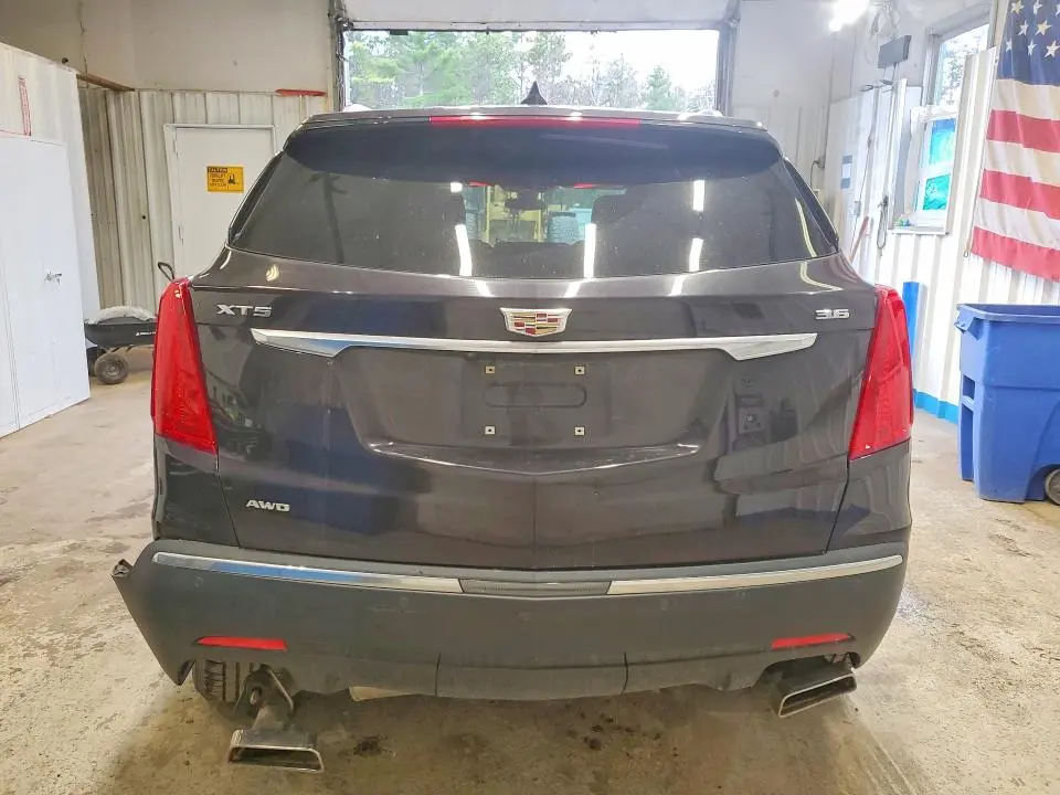 2018 CADILLAC XT5 LUXURY  