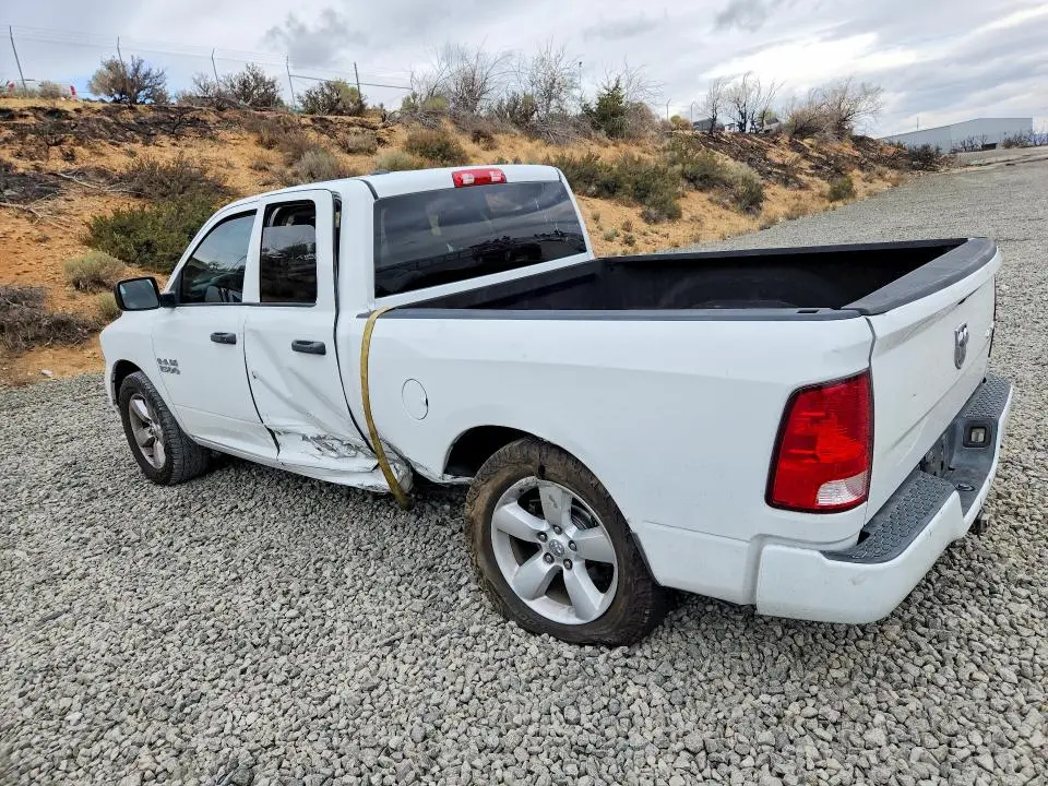 2015 RAM 1500 ST  