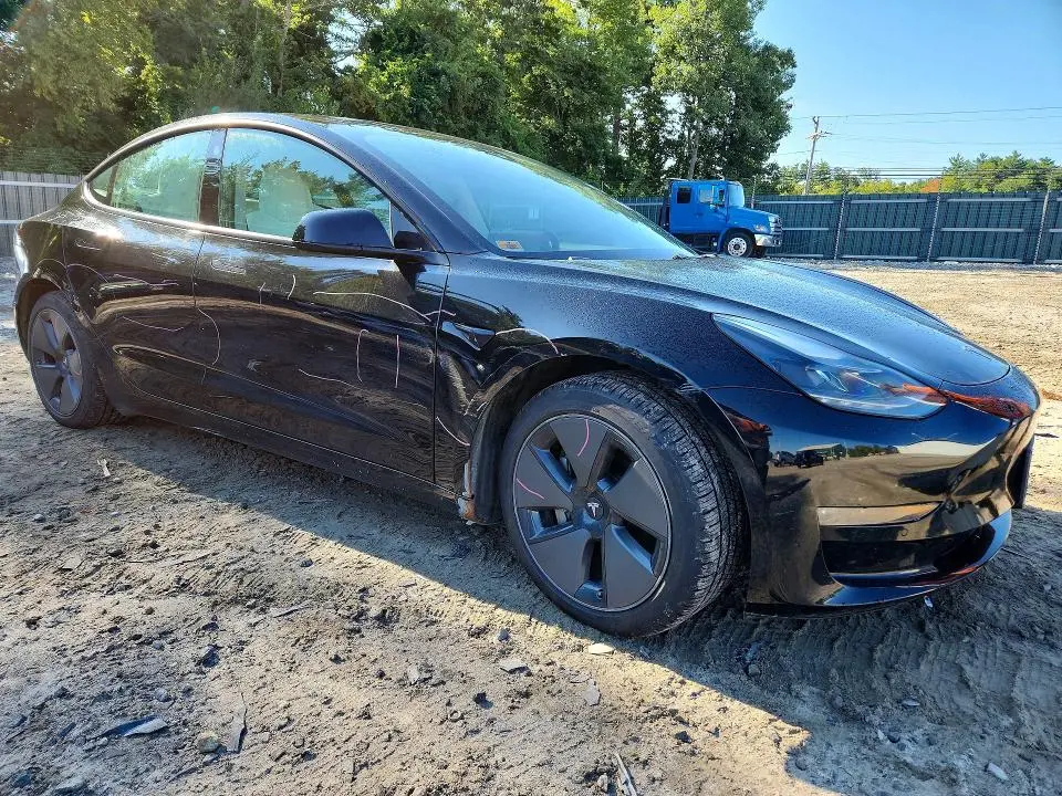 2021 TESLA MODEL 3   